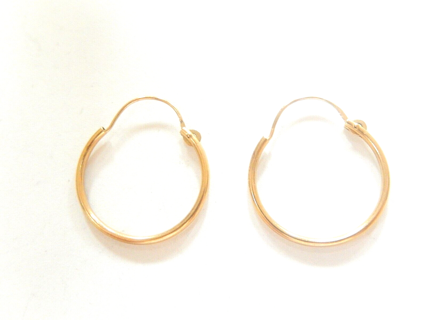 14K Solid Yellow Gold 18mm Round Circle Hoop Snap Closure  Earrings