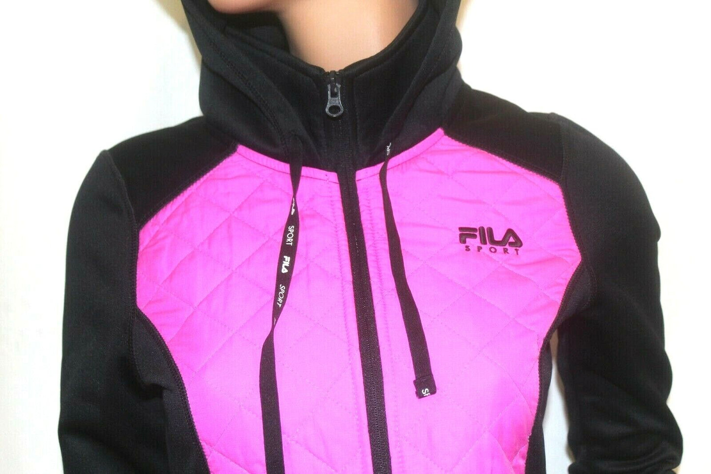 *NEW*  FILA SPORT Women's Quilted Long Sleeve Hooded Front Zip Jacket Sz XS