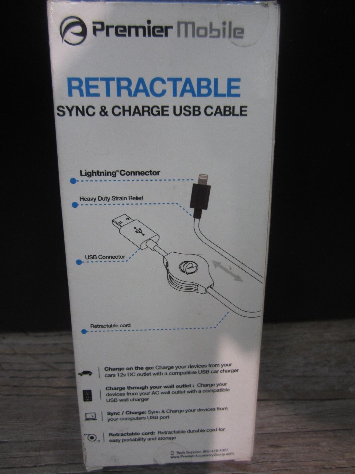 Premier Mobile Retractable Sync&Charge USB Cable for Lightning Connector Devices