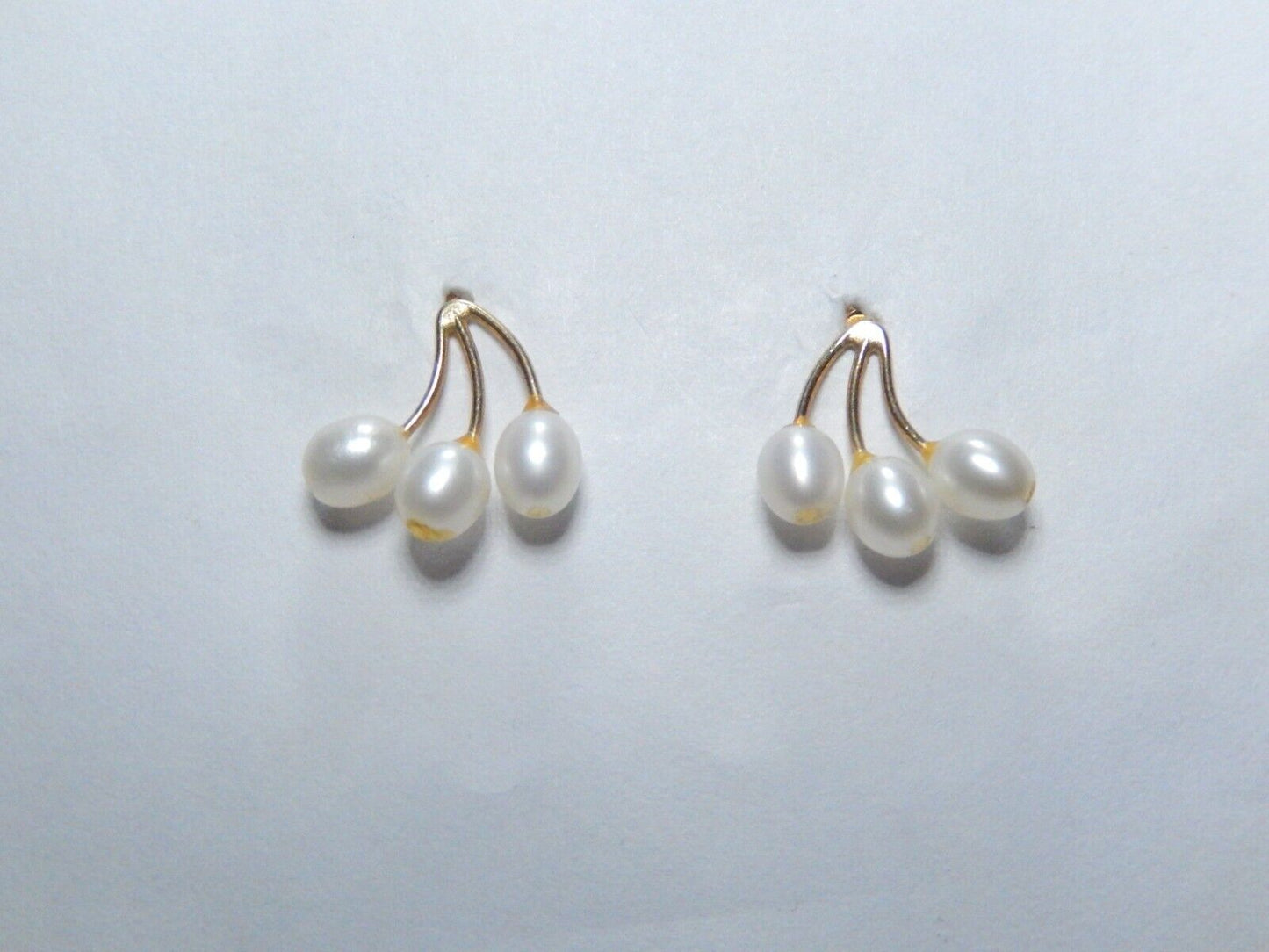 *NEW*  14k Yellow Gold Three Pearl Earrings