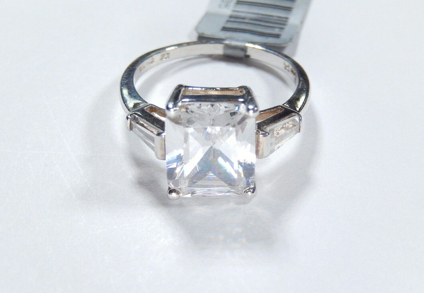 *VINTAGE*  STERLING SILVER 3.0 CT  Solitaire Emerald & Baguette CZ  Ring* SIZE 6