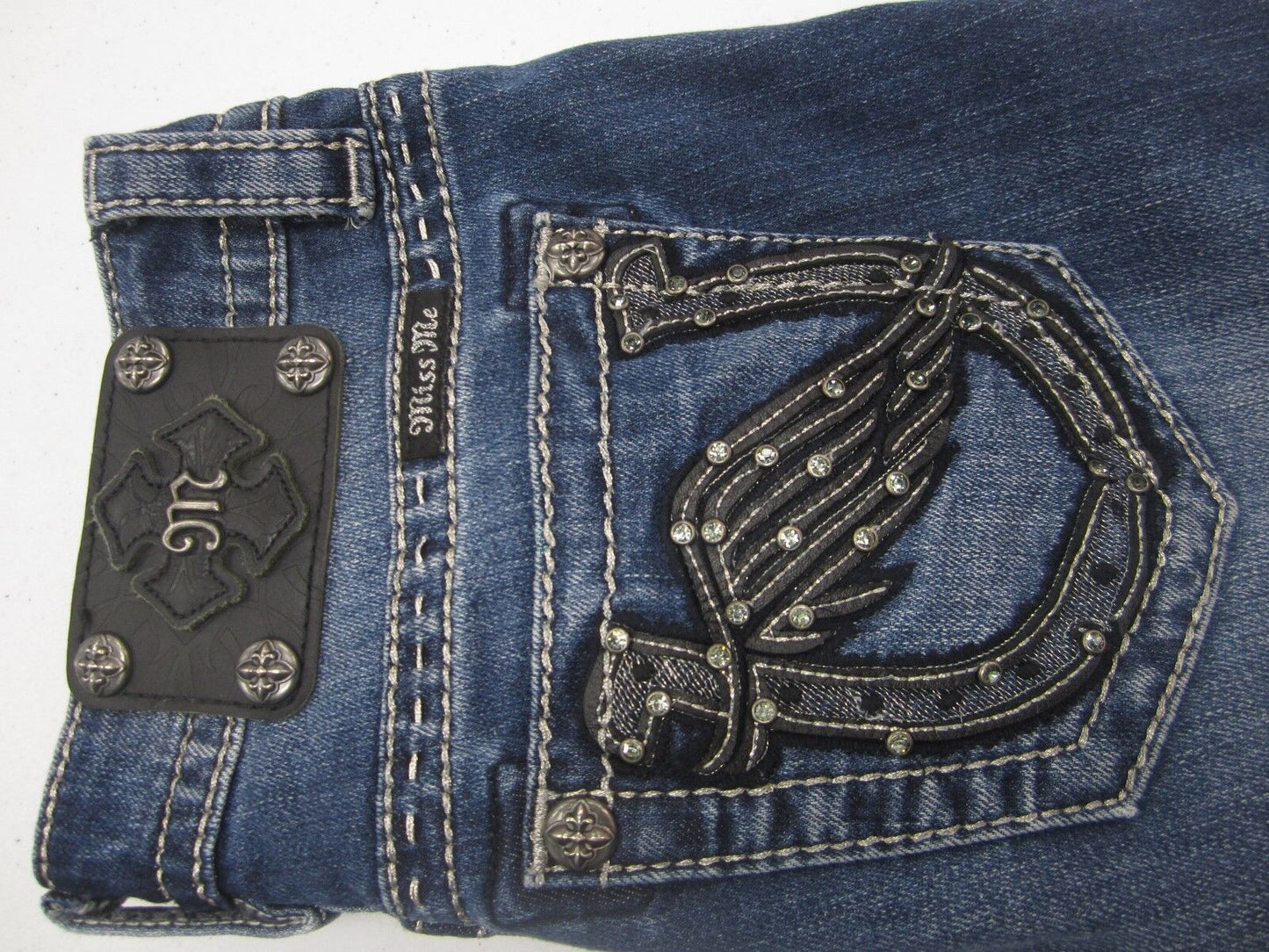 MINT MISS ME Signature Capri Pants Jeans Angel Wings Horseshoes JW7537P2 Sz25x20