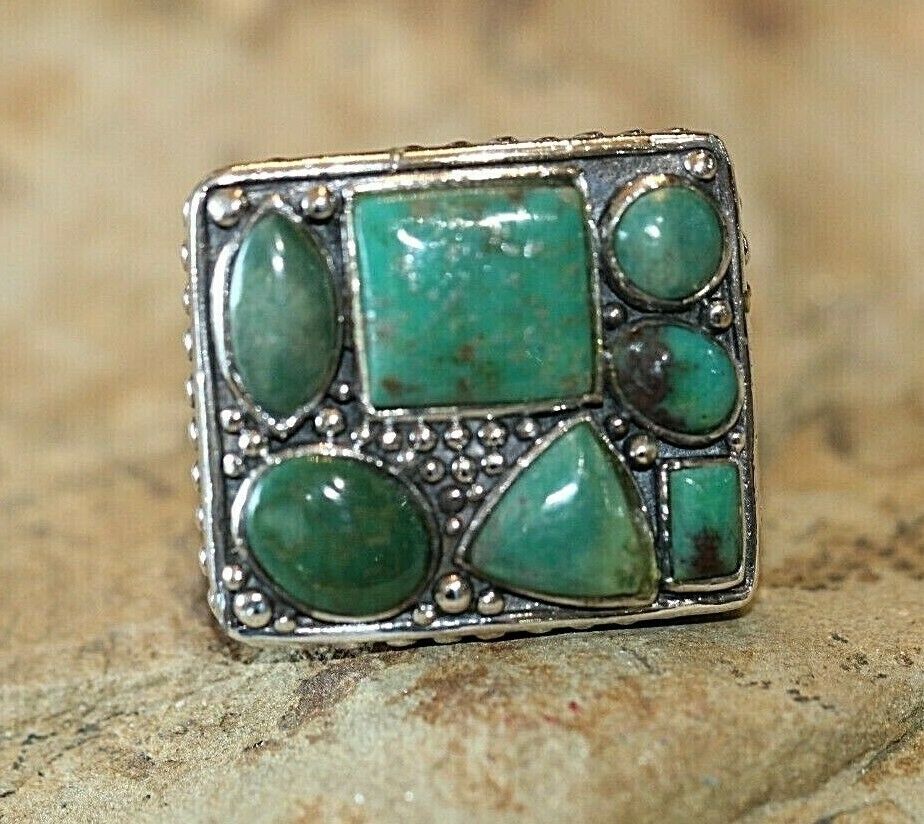 *VINTAGE*  Native American HUGE Sterling Silver Green Turquoise Ring Size 6.5