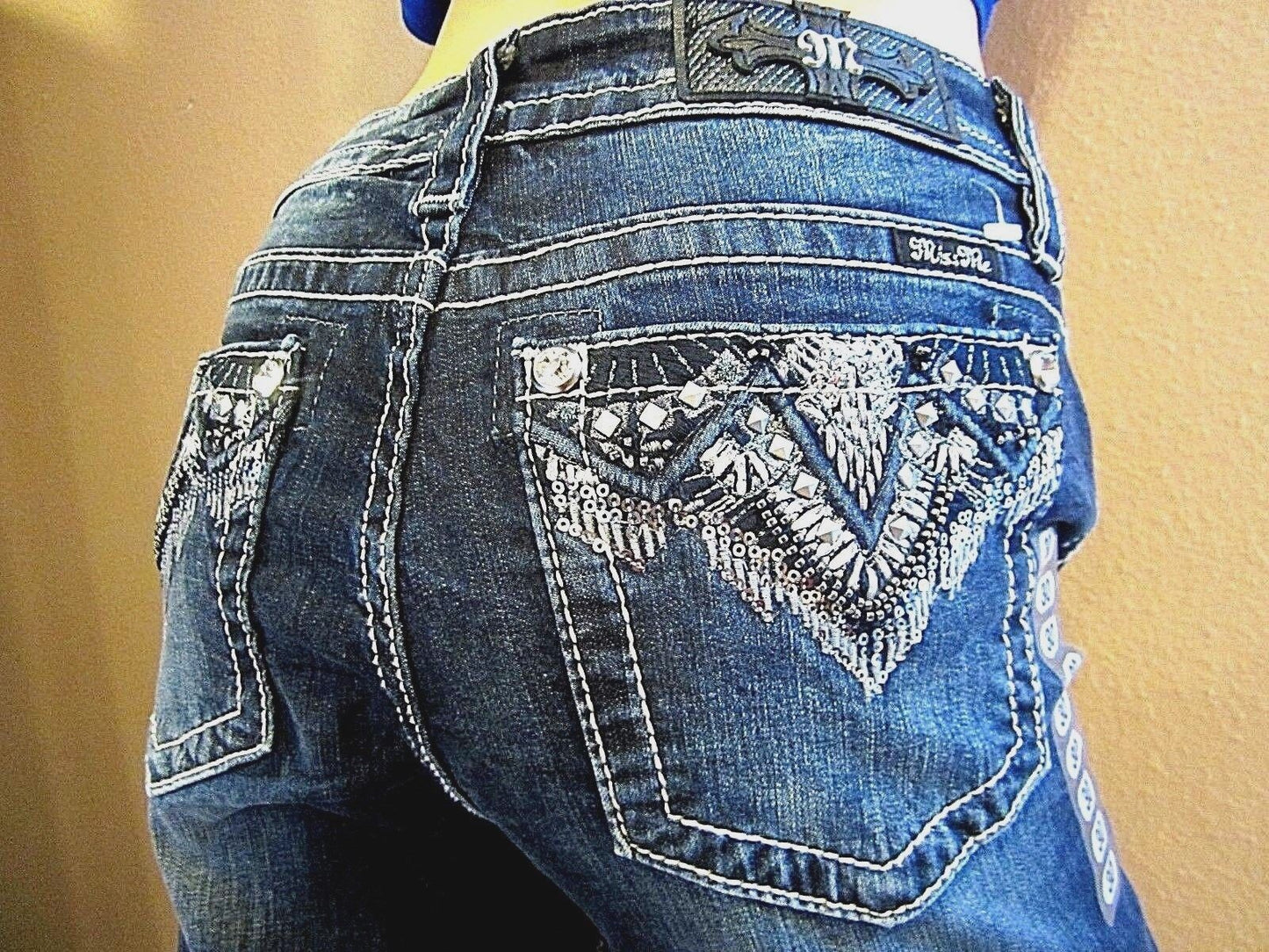 NWT- MISS ME  Embellished Signature Skinny Cut Stretch Jeans 30 x 30 NWT