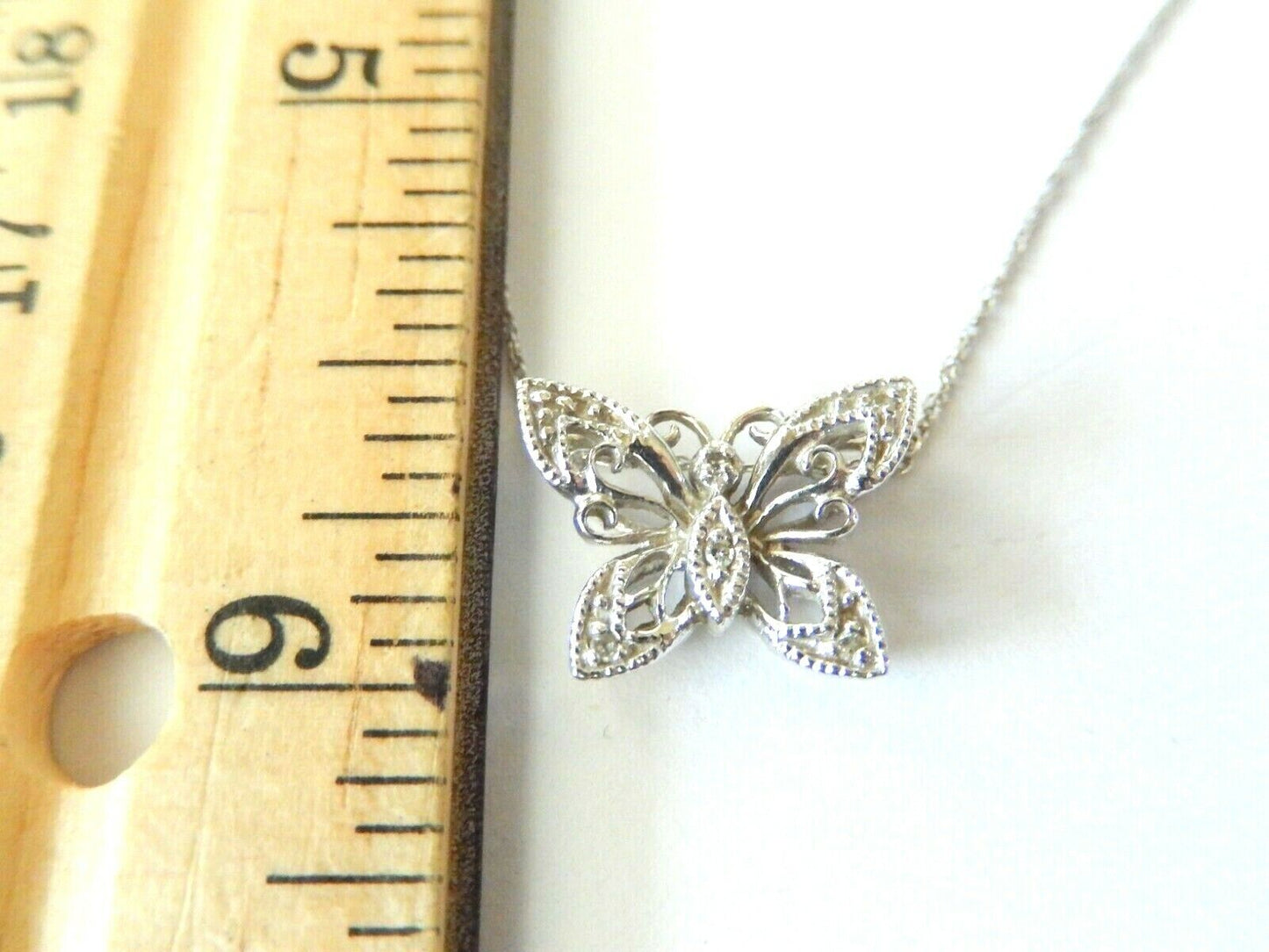 10K White Gold Filigree Butterfly Diamond Midsize Pendant Necklace 20" 10K Chain