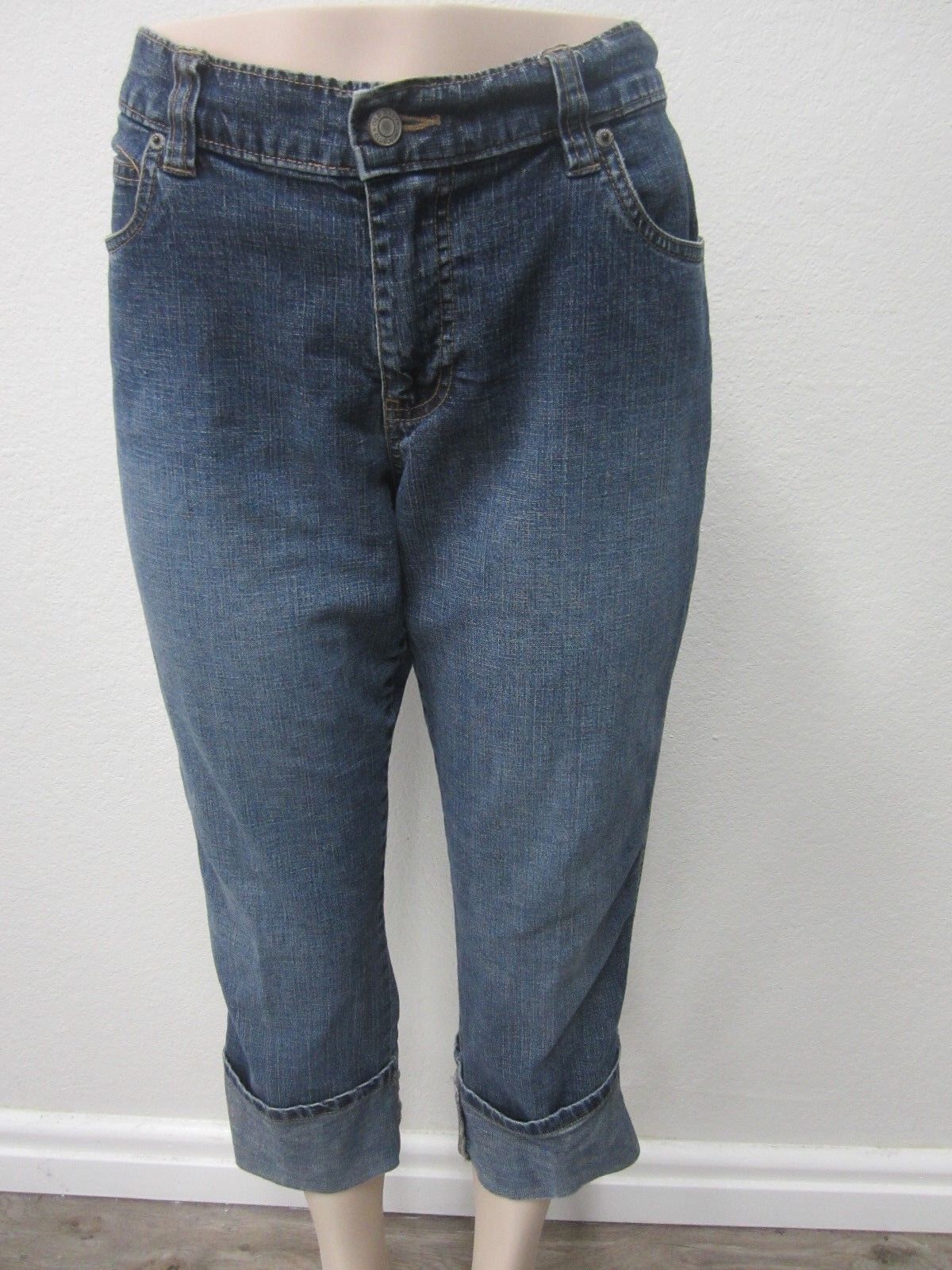 NICE Womens Old Navy Ultra Low Waist Stretch Denim Capri Cuff Jeans Sz 14 x 24