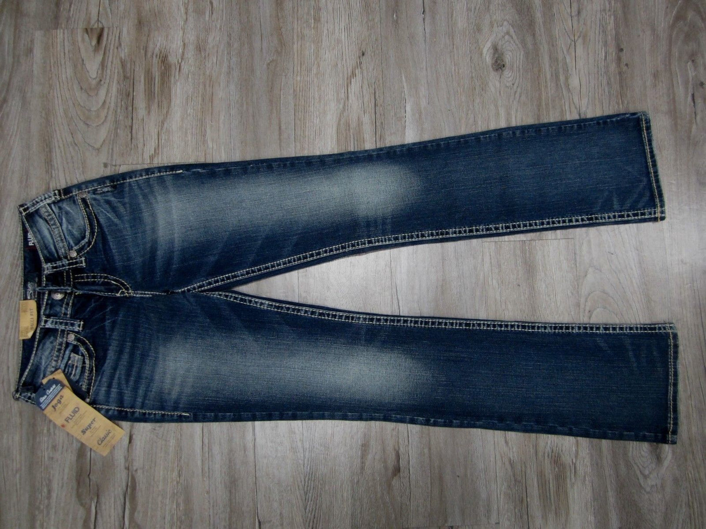 NWT SILVER Suki Mid Rise Slim Boot Medium Dark Wash Fluid Denim Jeans 25 x 33