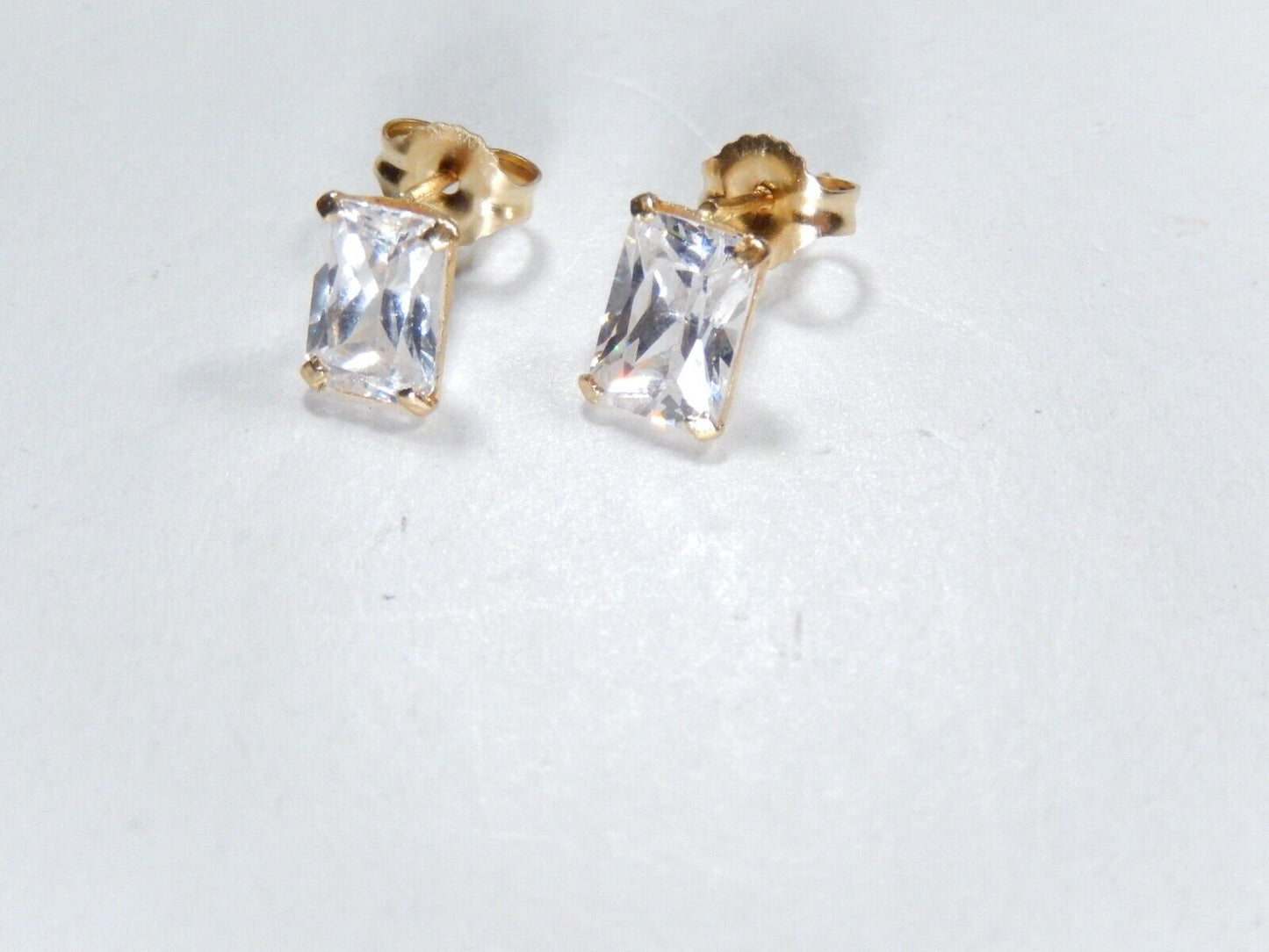 14k Solid Yellow Gold Brilliant Emerald Cut CZ Earrings 7mm x 5mm