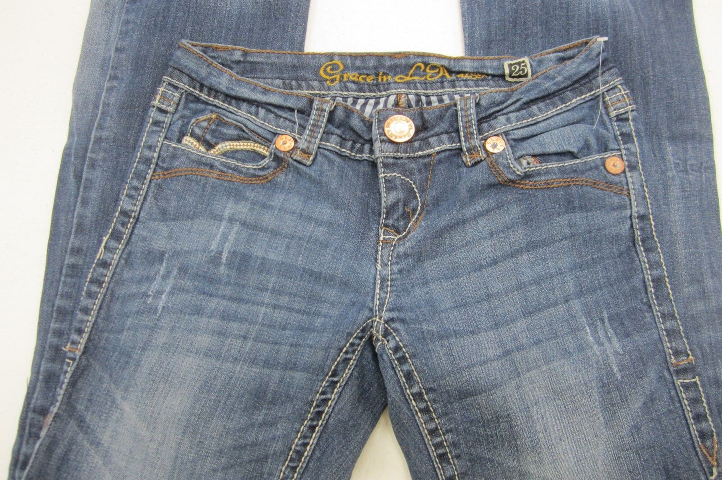 NICE Grace in LA Jeans, Boot Cut Low Rise Embroidered Size 25 x L32