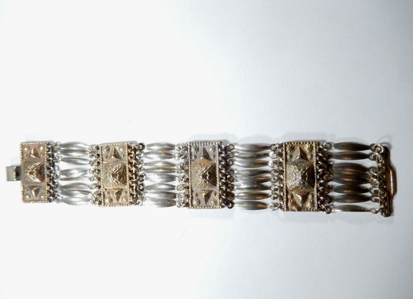 *VINTAGE*  BRASS & SILVER REPOUSSÉ PANEL LINK MEXICO BRACELET 1-3/8" x 7.5"