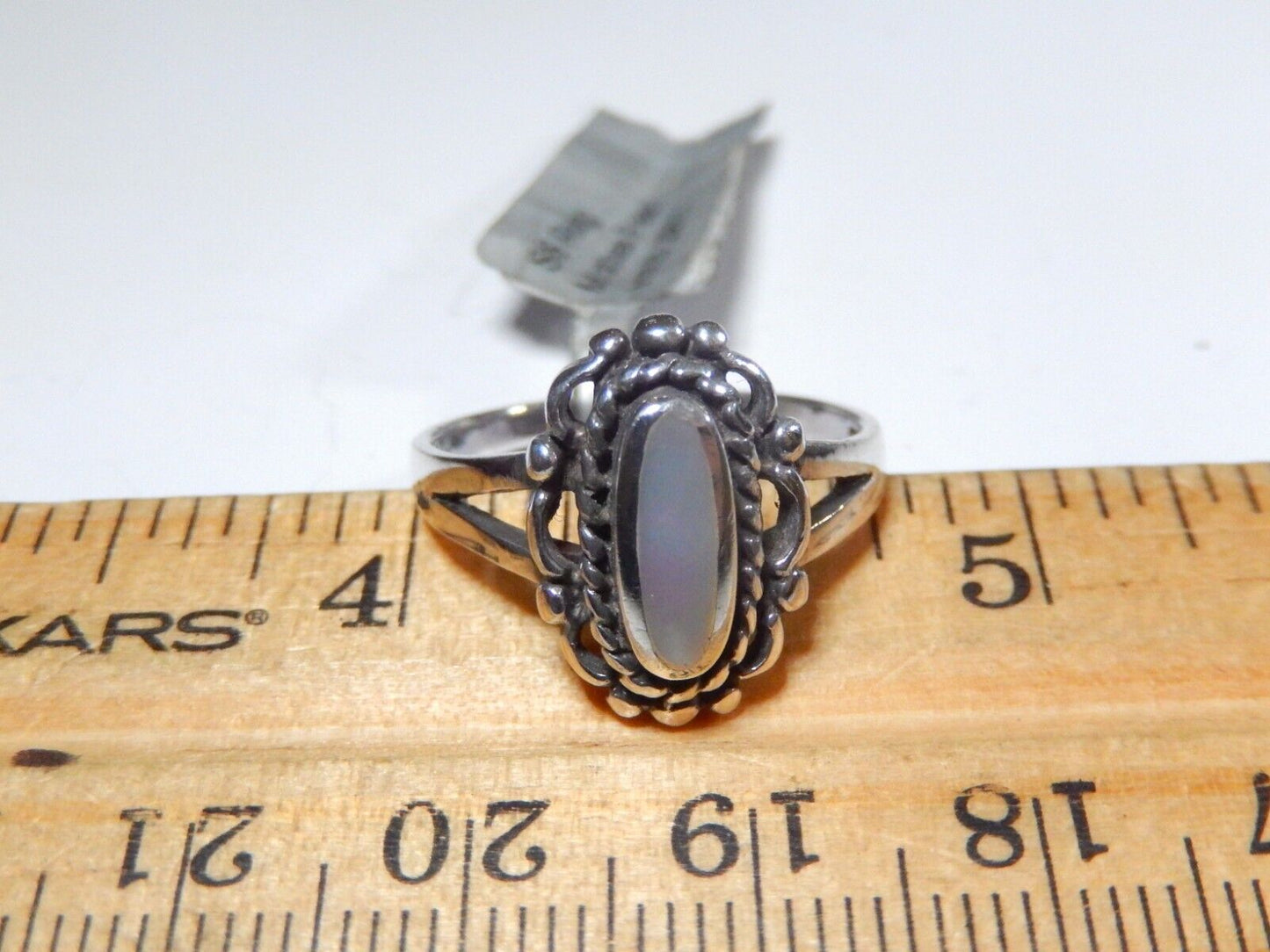 *VINTAGE* Mother of Pearl Ring Bohemian Sterling Silver Southwestern Ring Sz 7.5