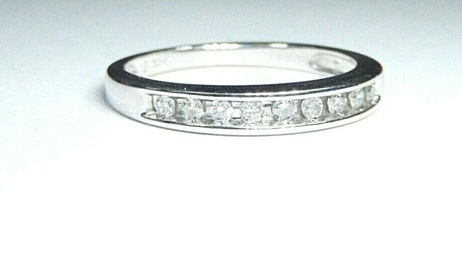 14K White Gold  .25ct Natural VS Diamond Wedding Band Ring Size 7.25
