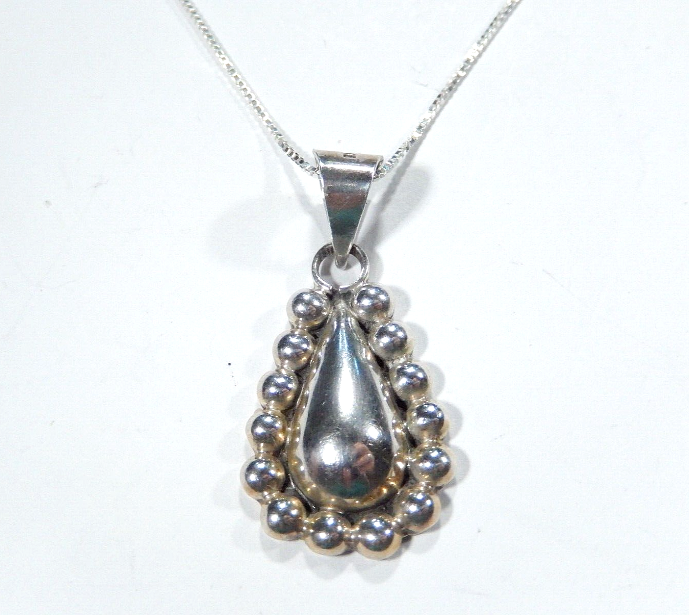 *VINTAGE*  Sterling Silver Mexico Beaded Tear Drop Pendant w/18" Box Chain