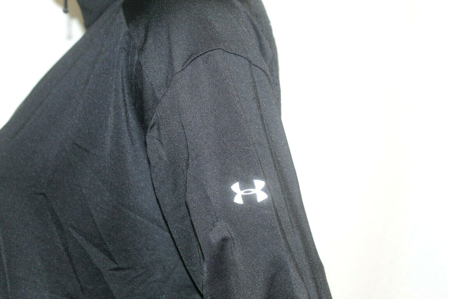 *NW* $89. Under Armour Women's Zip Front Loose Fit Black Athletic Jacket -Med