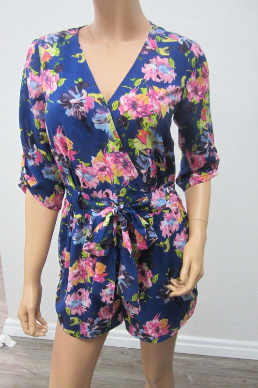 *NWT* $109.00  Gianni Bini In The Garden Erynn Romper SUPER CUTE Size Small