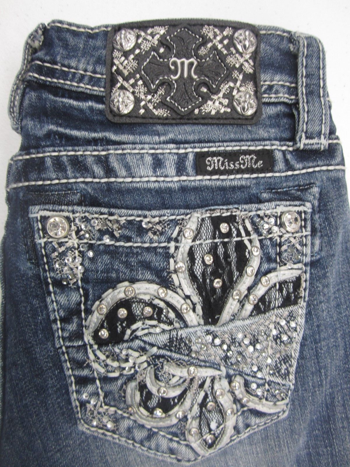 NWOT Miss Me Boot Cut Denim Girls Jeans Junior (JK8438B2) VERY CUTE  Size 8x27