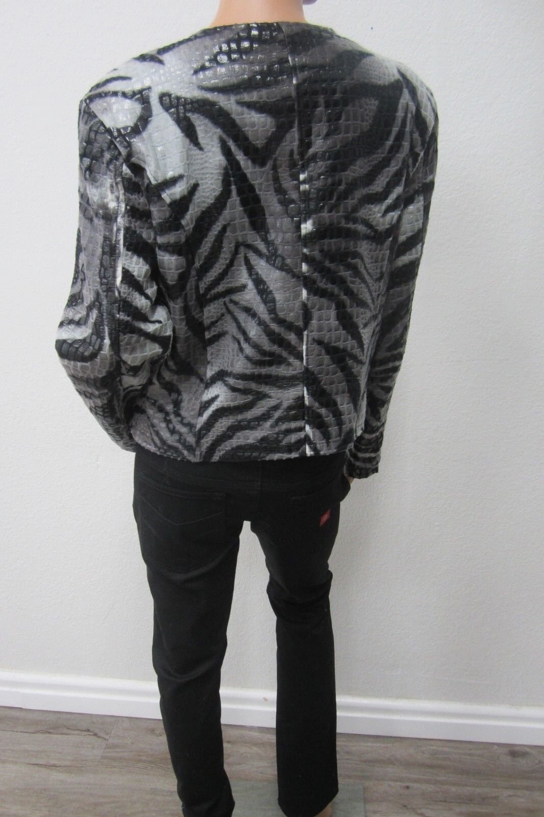 *MINT* Selene Sport WOMEN'S ANIMAL PRINT  JACKET  Polyvinyl Size 10