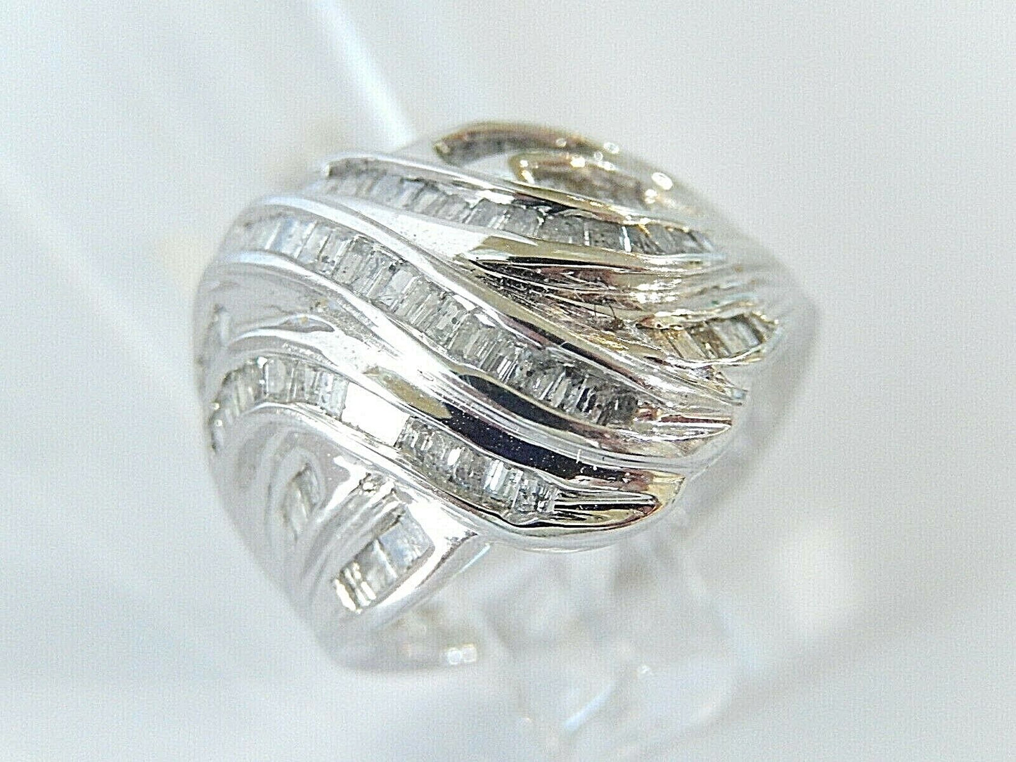 Women's 10K White Gold 1.00 CT Baguette/Round DOME Design Diamond Ring Size 7