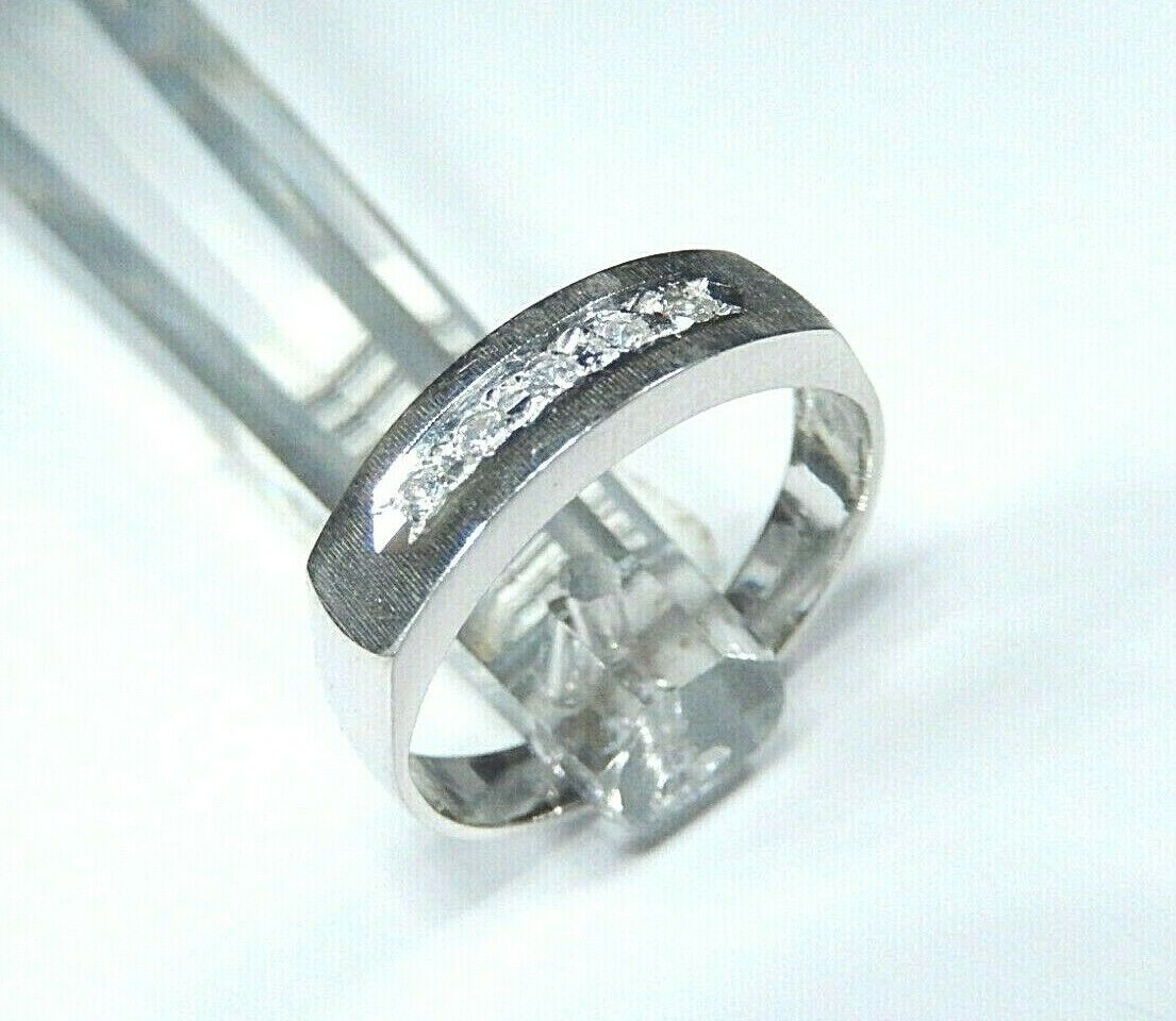 *VINTAGE* 14K White Gold 5 Natural Diamond 5mm Wide Wedding Ring Band Size 7.25