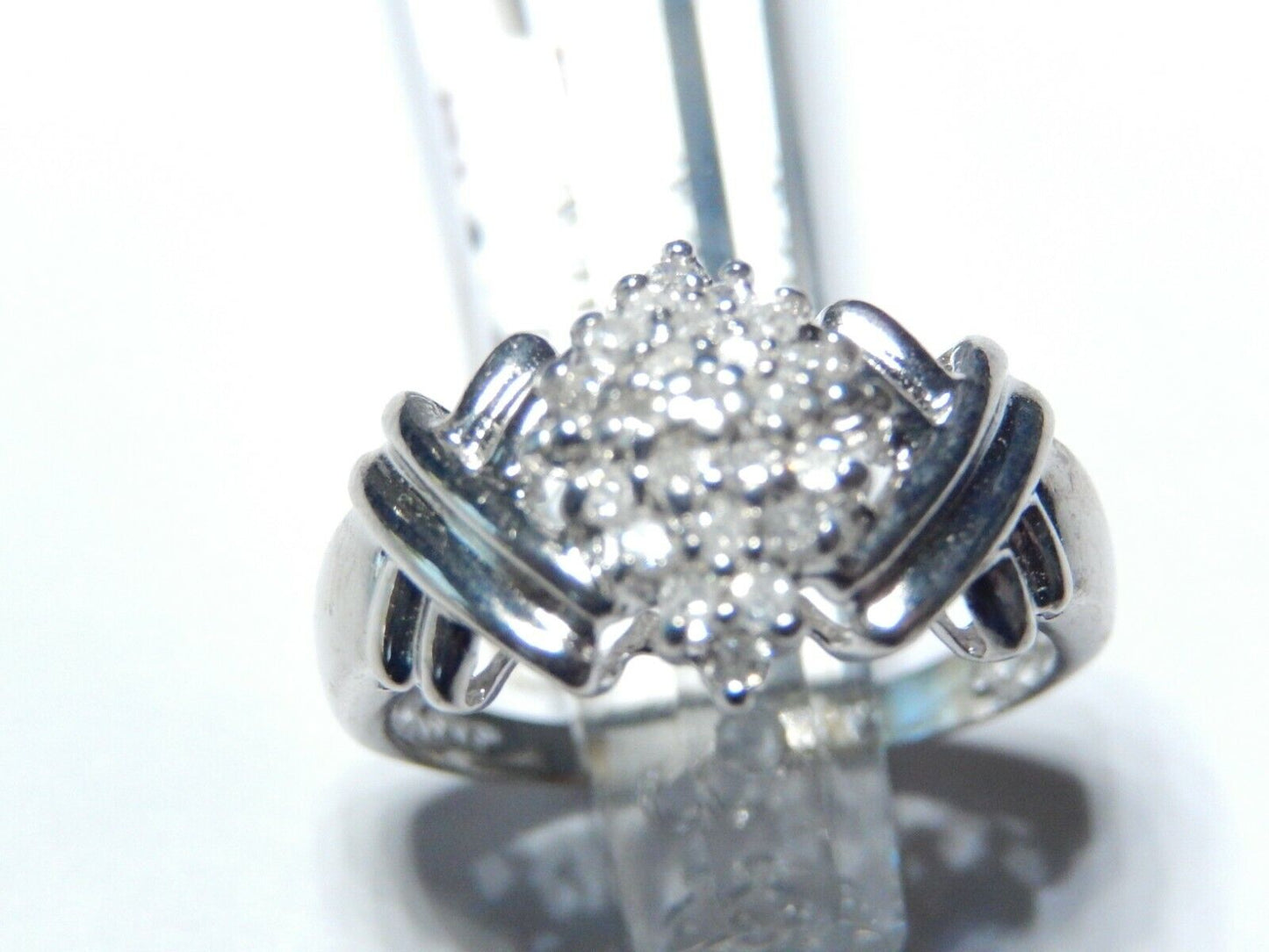 10K White Gold Natural .50CT Diamond Cluster Ladies Designer Style Ring Size 7