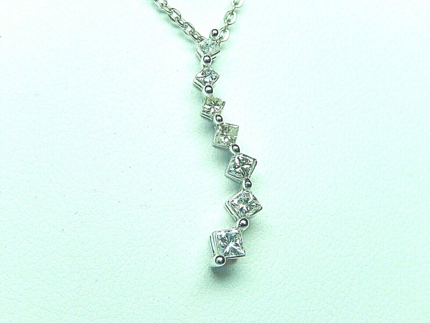 *NEW* 10K White Gold 7 Princess Cut Diamonds 1/2ct Journey Pendant w/18" Chain