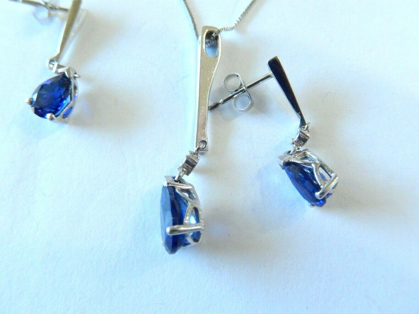 10K White Gold  Blue Sapphire w/ Diamonds, Earrings & Pendant Set w/14k 18 Chain