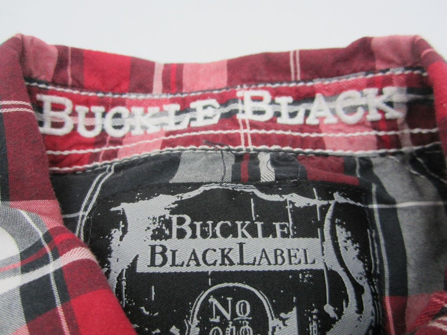 Buckle Black Label No.48 - Athletic Fit Shirt Snap Button - Embroidered - Size L