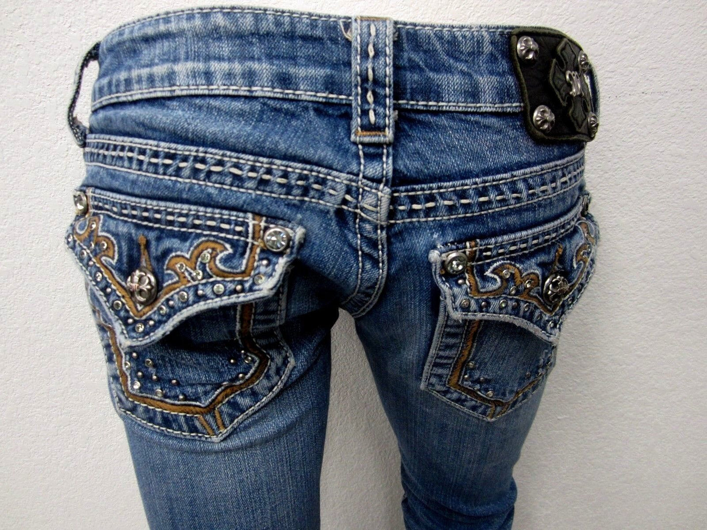 NICE Miss Me Mid-rise Bedazzled Bling Rhinestone Jeans Bootcut JW5354B Sz 26x32