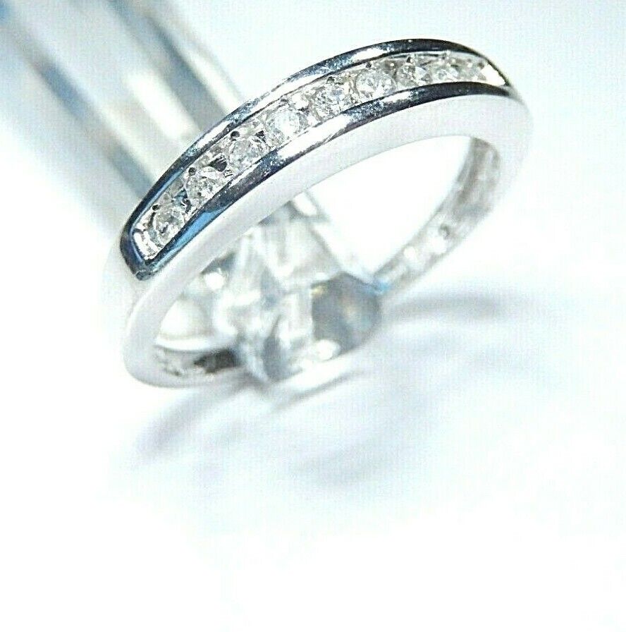 *NWT* 14K White Gold Round Cut Channel Set Diamond Wedding Band Ring Size 8.5