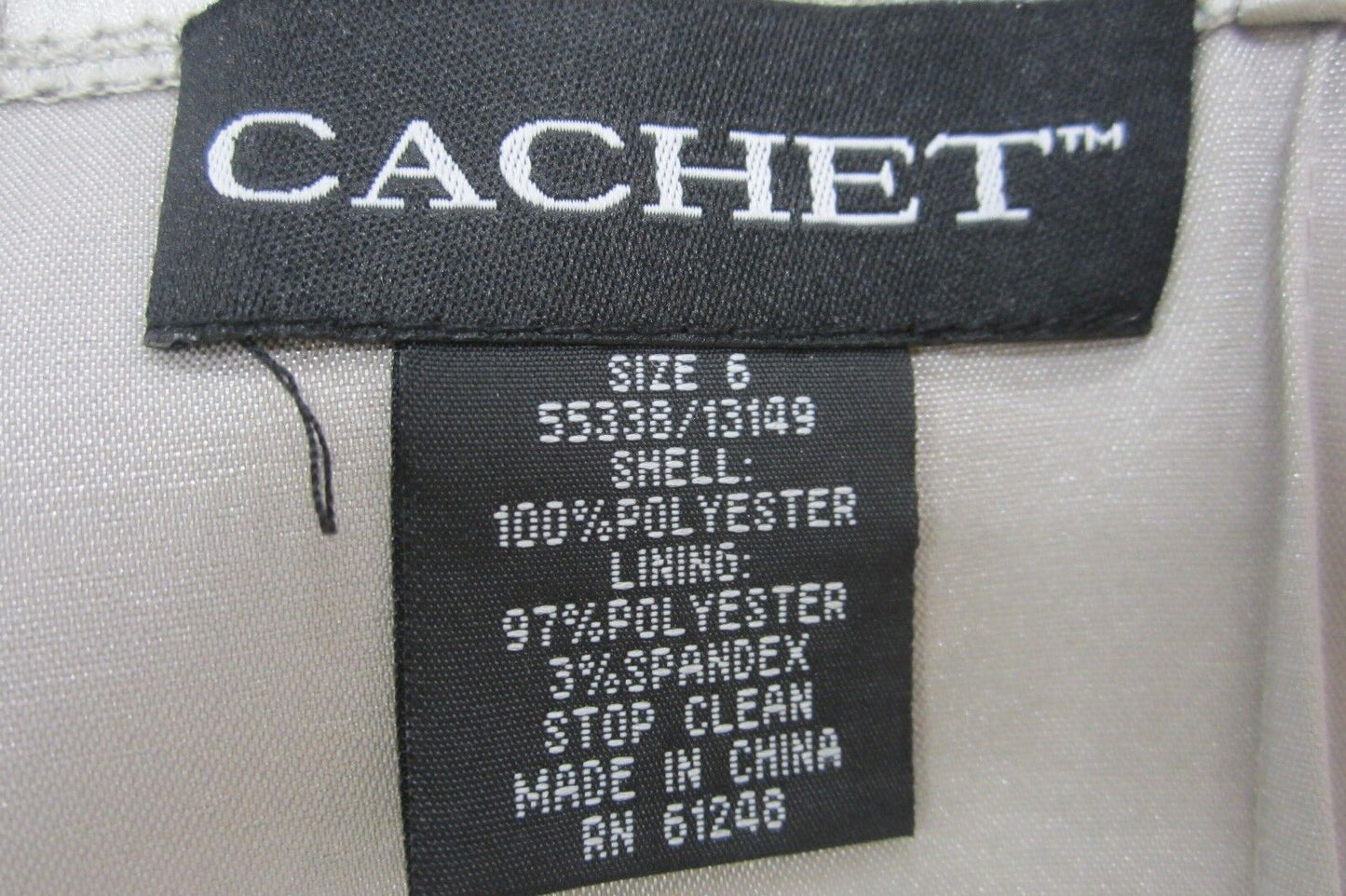 NWT CACHET Beautiful Lace Emboidered 3/4 Sleeve Dress with Silver Sequins Size 6
