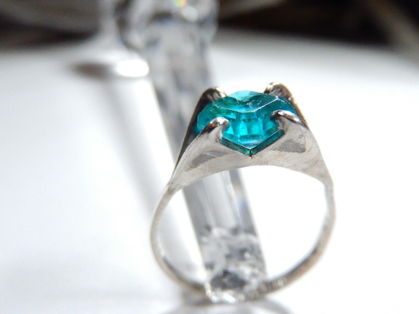 *VINTAGE*  2.00 CT  Blue Topaz Gemstone Solitaire 925 Sterling Silver Ring Sz 6