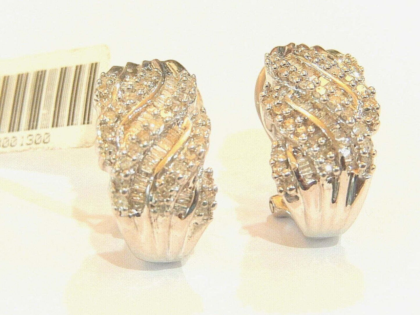 10k White Gold Round 1.25CT Diamond  Cluster French-Clip Earrings 21mm x 11mm