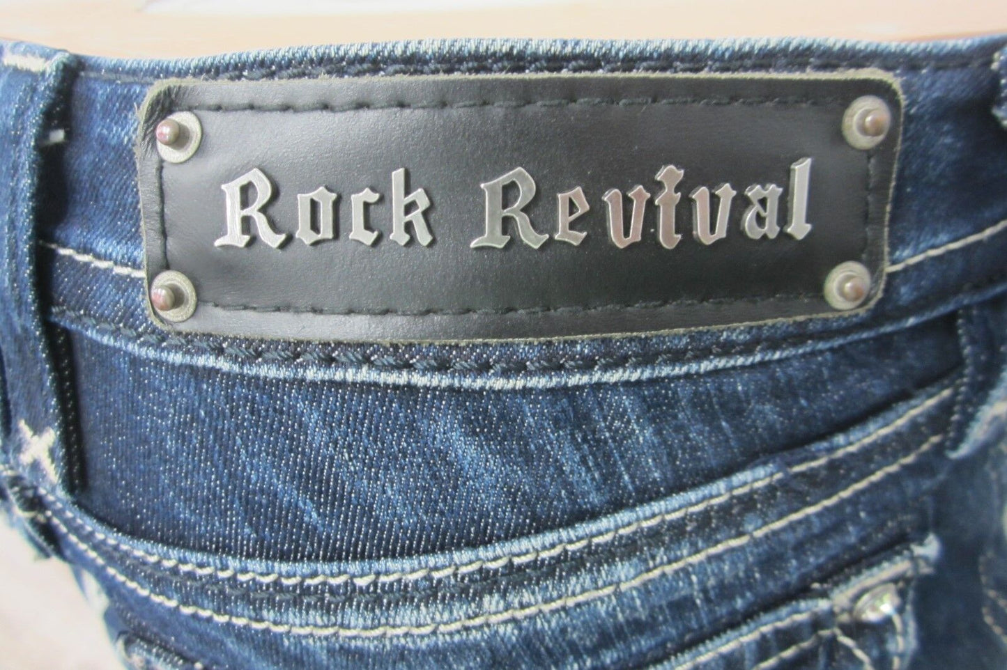 NWOT  Womens Rock Revival SORA Skinny Stretch DARK Denim  CRYSTAL Jeans Sz 26x32