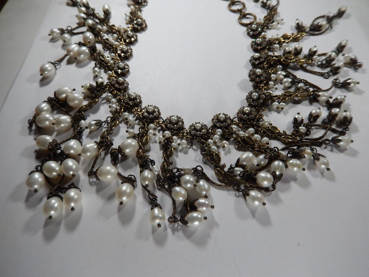 *VINTAGE*  Kenny Ma San Francisco 13" Necklace Flowers White Pearls Rhinestones