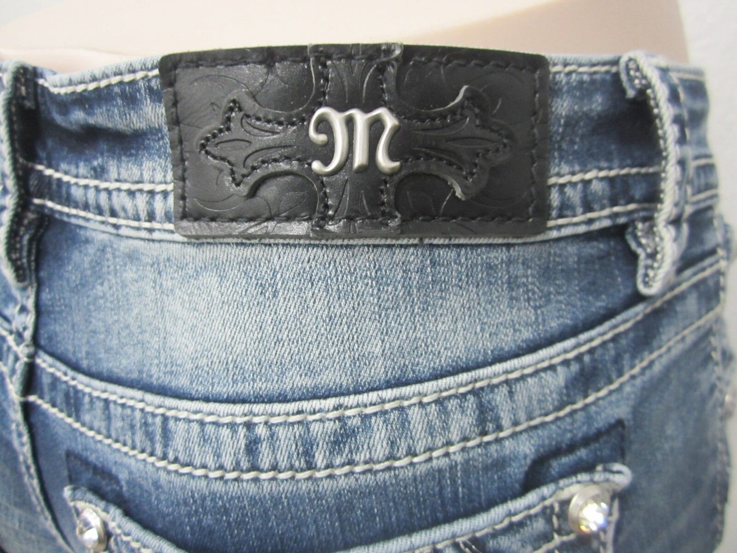 NWT MISS ME CuteSkinny Embellished Low Rise Medium Blu Jeans 26 x 30 NEW #M311OS