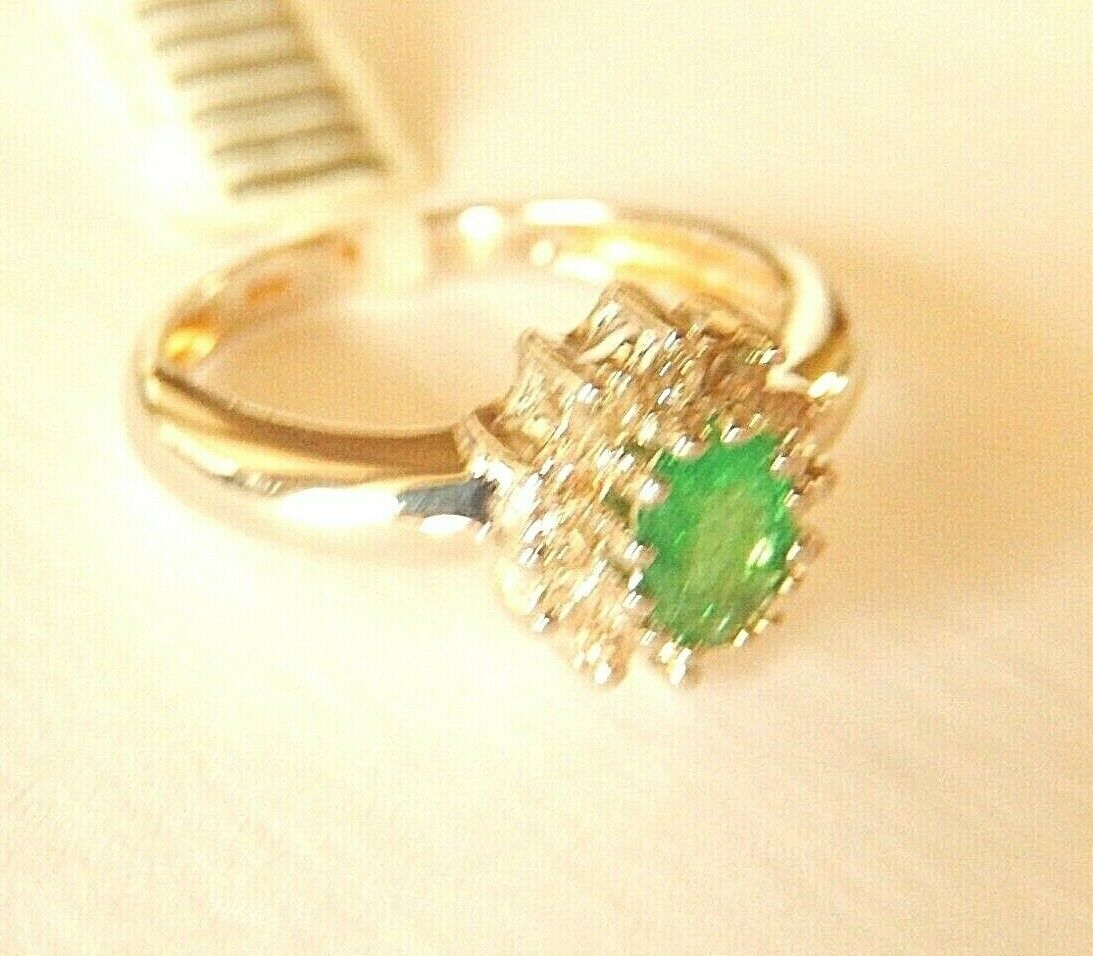 *VINTAGE*  14k White Gold .85CT Natural Emerald & Diamond Halo Ring Size 7.75
