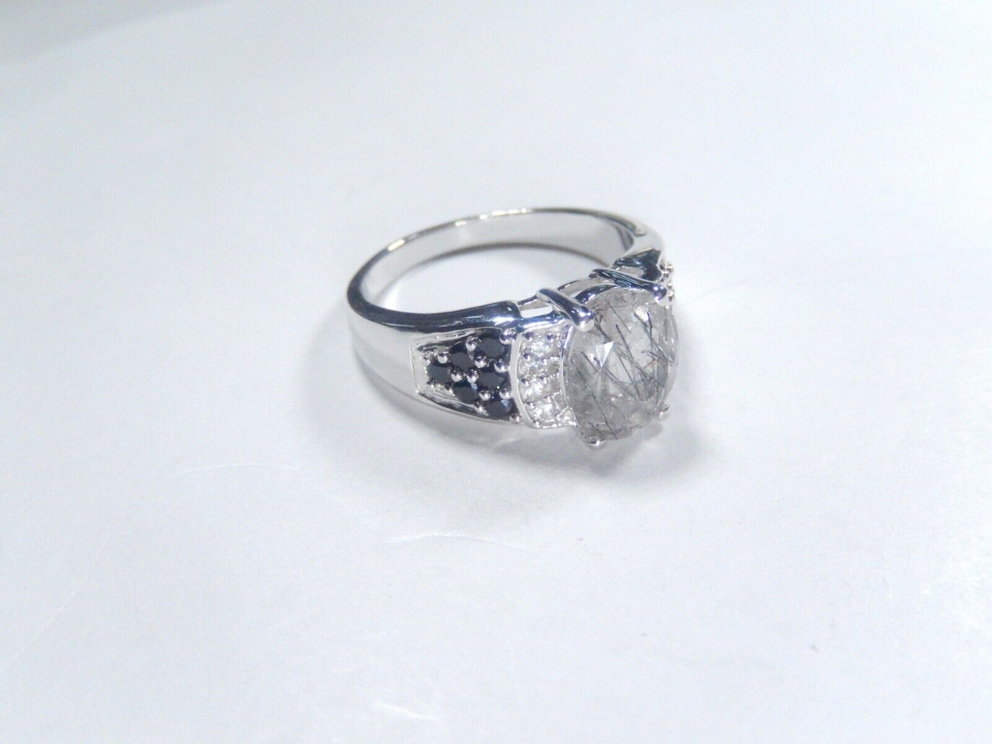 *UNIQUE*  STERLING SILVER & BLACK ONYX & LAB CREATED CENTER STONE SIZE 9