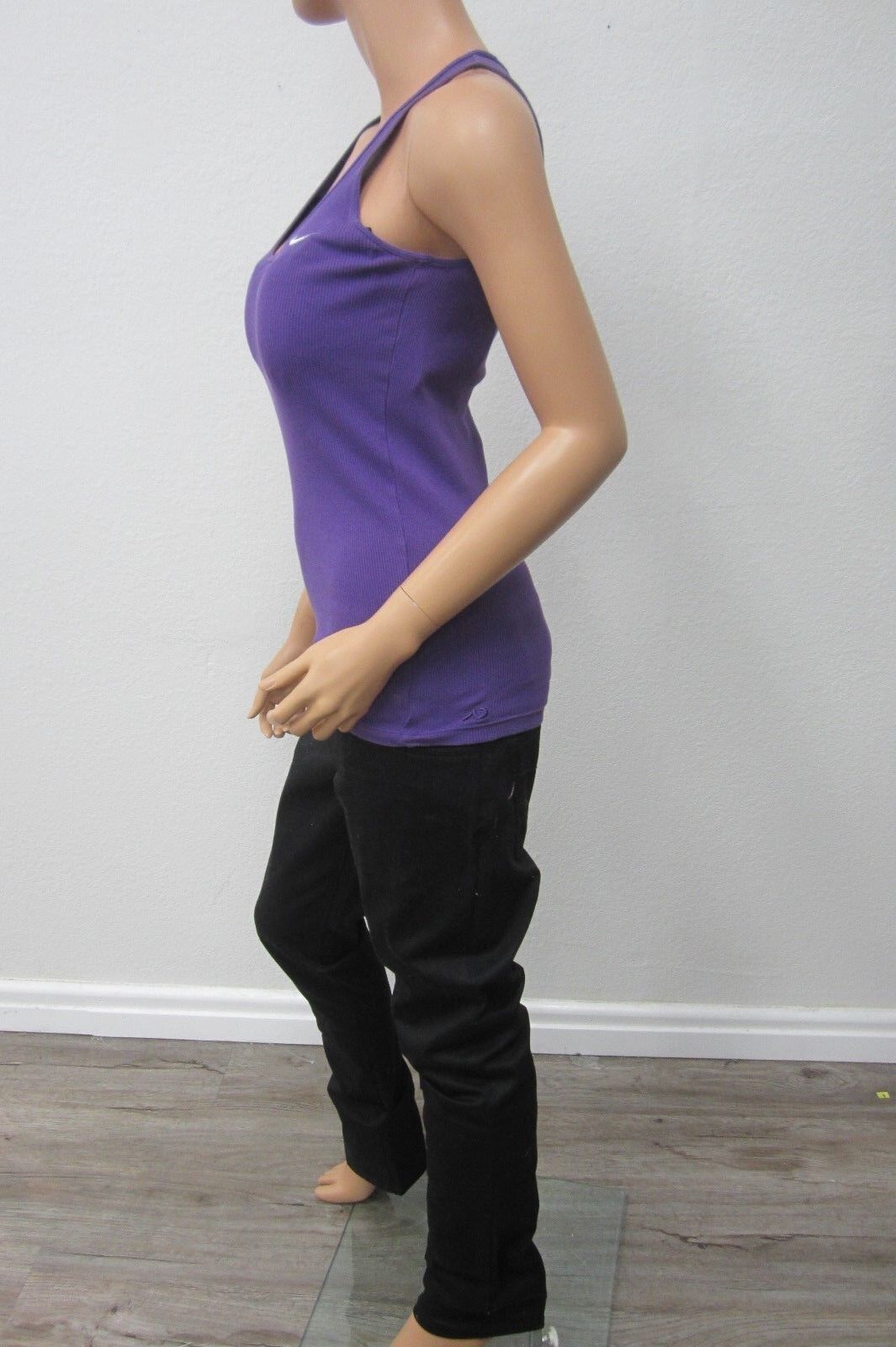 *NWOT*  Nike Tank Top Shirt Ribbed Purple Racerback Size Medium