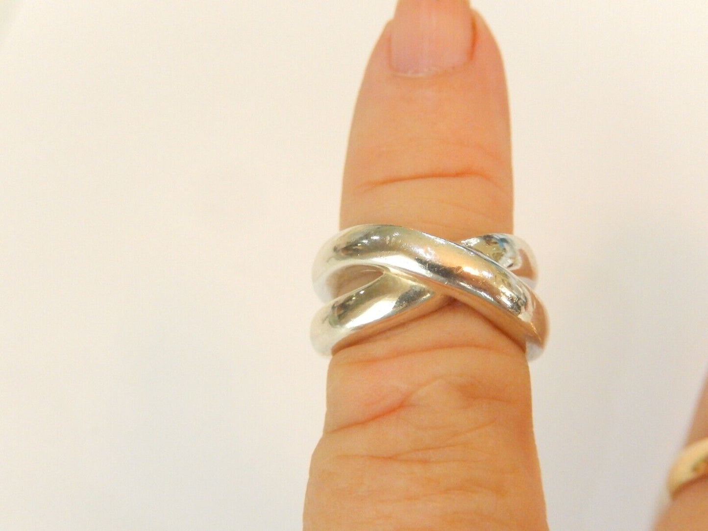 *VINTAGE* Thick 925 Sterling Silver Crossover Ring Size 6