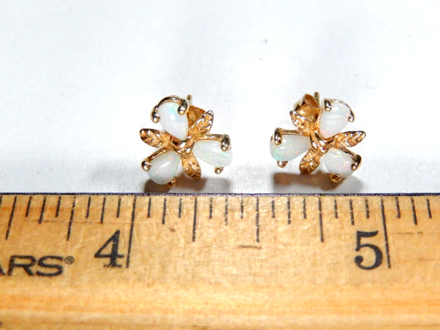 *VINTAGE*  14k Yellow Gold Flower and Opal Stud Earrings