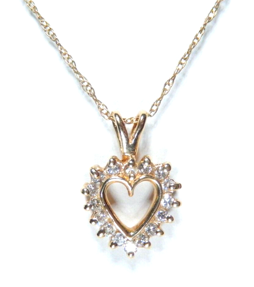 *VINTAGE*  14k Yellow Gold .33ct VS Diamond  Heart Pendant w/18" Chain