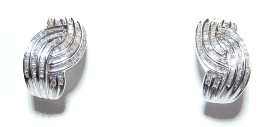 14K White Gold 2.00 CT Natural Baguette Cut Diamond Huggie Hoop  Earrings