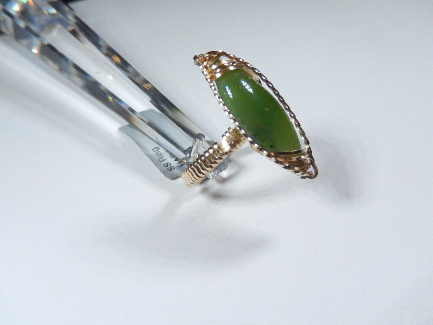 Vintage 18K Yellow Gold Vermeil .925 Green Jade Cabochon Marquise Cocktail Ring