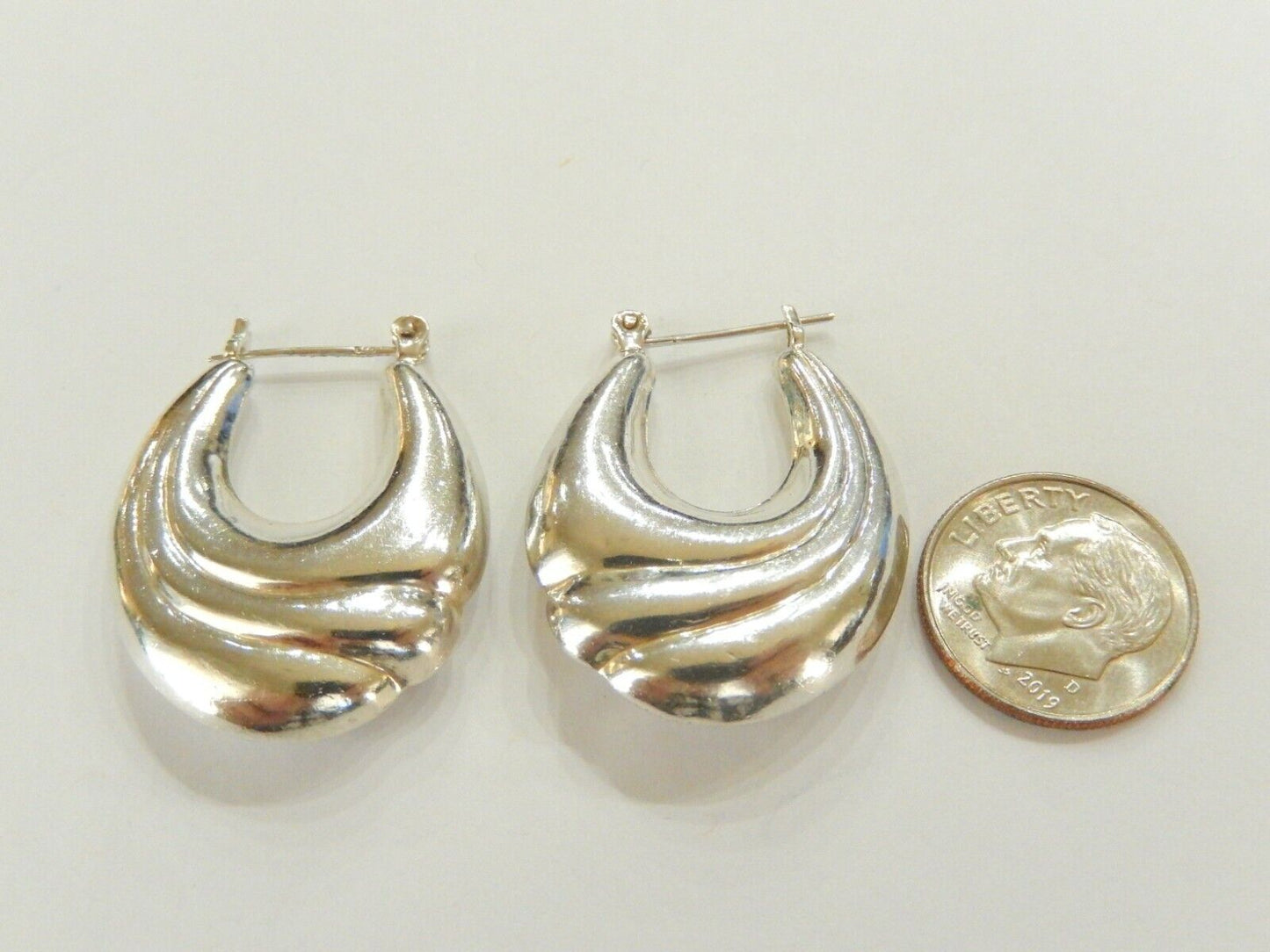*VINTAGE  Sterling Silver 925  Puffed Hoop Earrings 7.9gms
