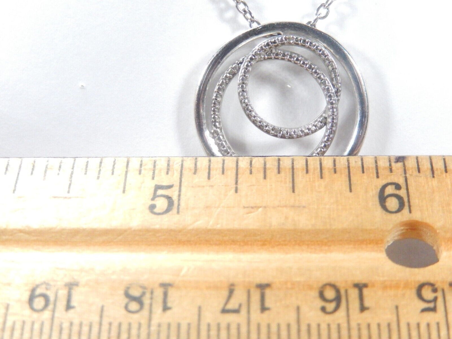 *VINTAGE* Sterling Silver Real Diamond Three Tier Circle Pendant  w/18" Chain