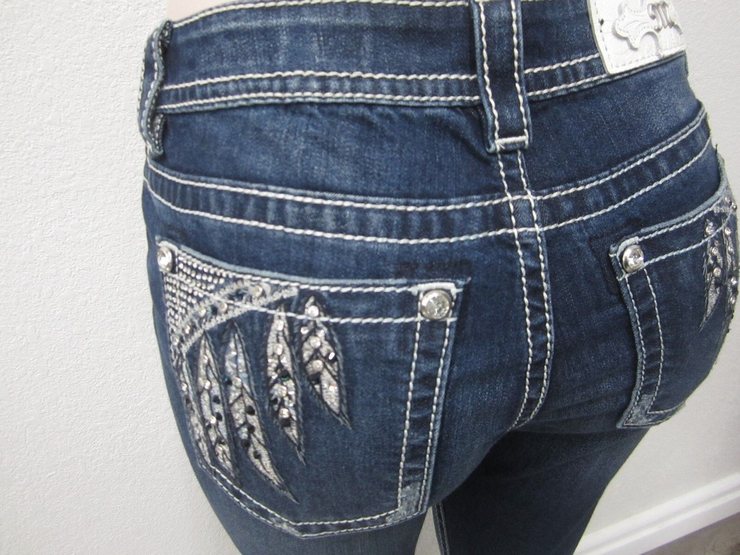 NWT Miss Me Cute Feather Bling Skinny Jeans M8986S SIZE 27x30