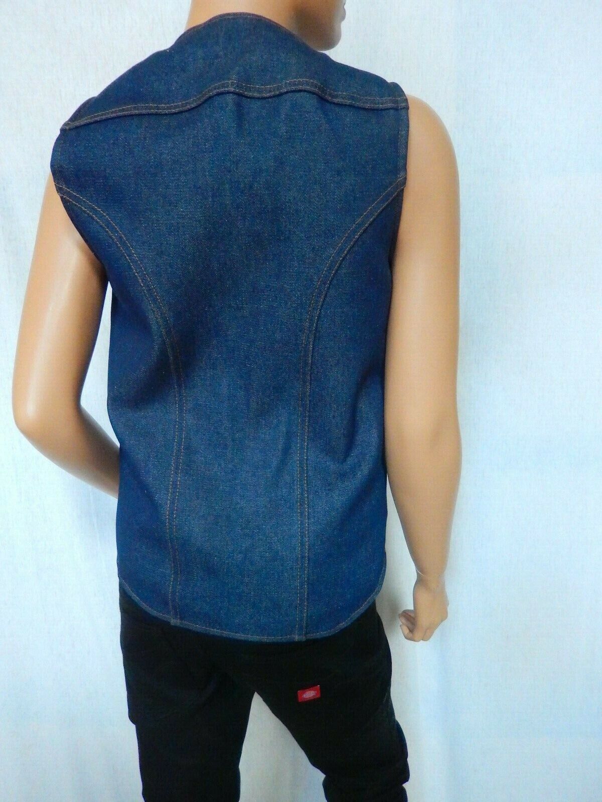 *Vintage* NEW Wrangler Size Medium Western Trucker Not Lined Denim Jean Vest