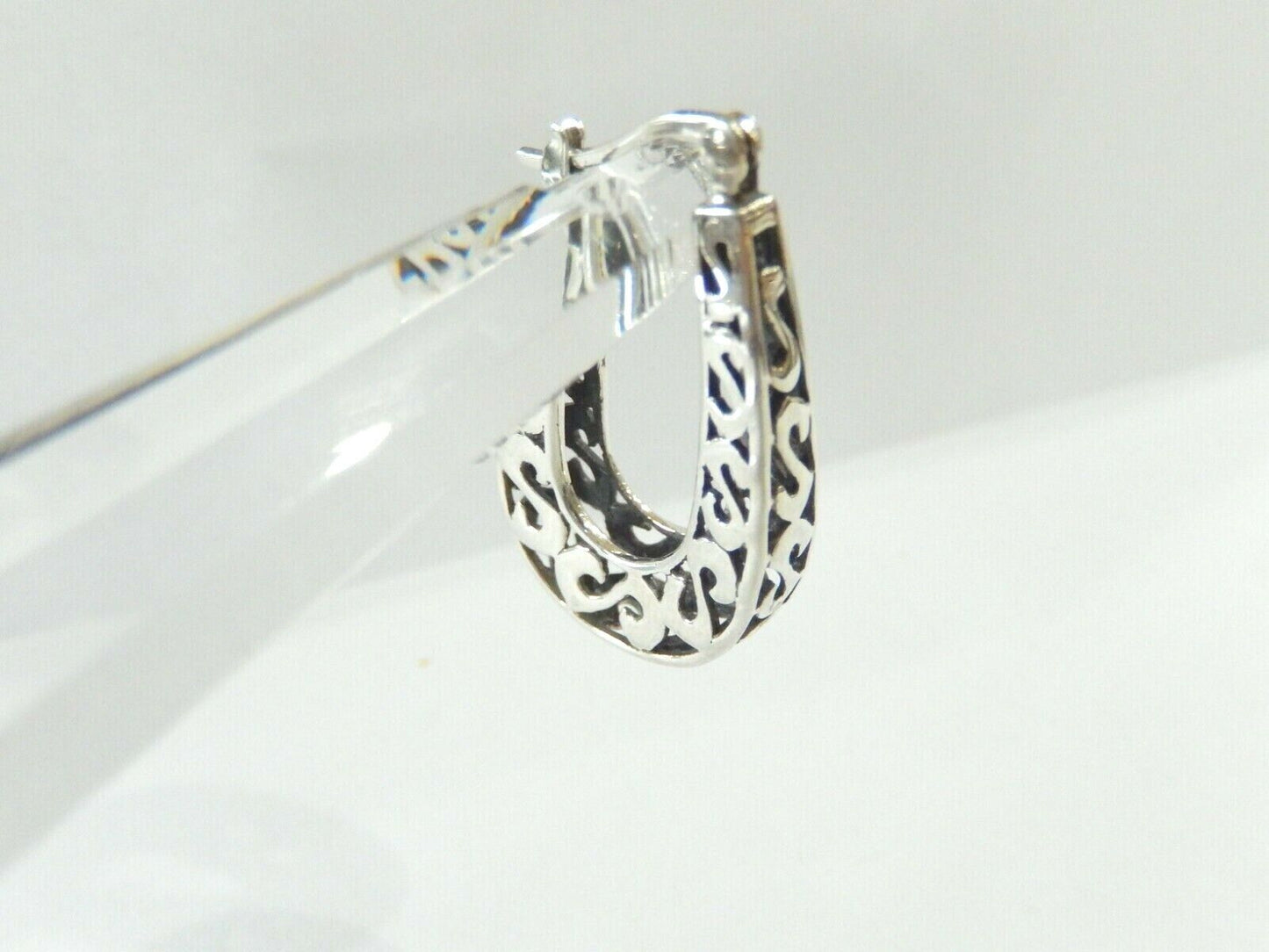 *VINTAGE*  Thick Sterling Silver  Filigree Very Nice Hoop Earrings 1.25" x 3/4"
