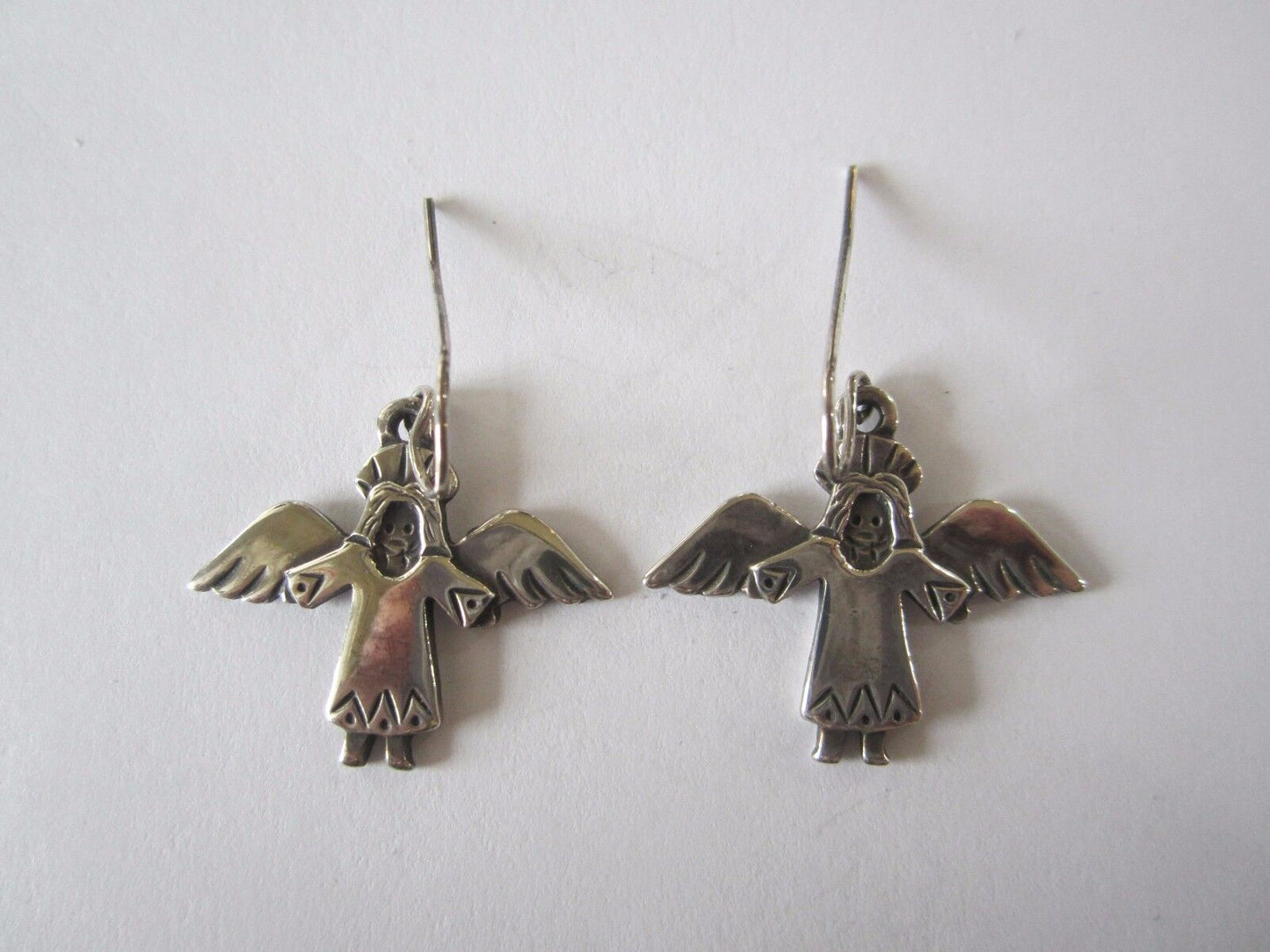 Rare Retired Jeep Collins Sterling Silver Angel Dangle Hook Earrings