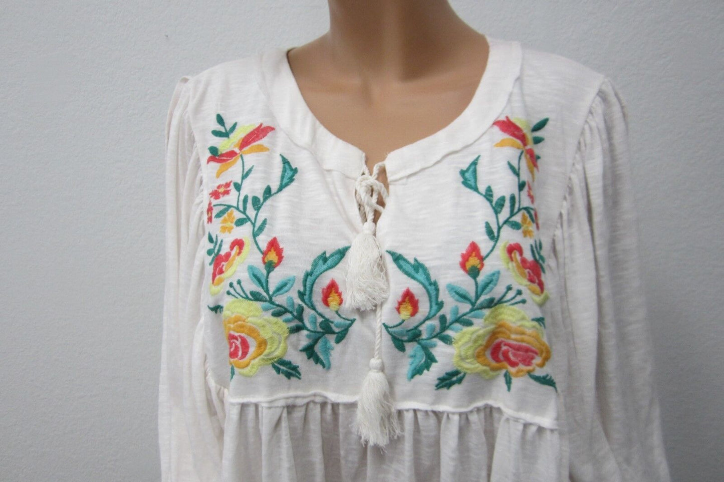 NWT Skylar & Jade Women's Cold Shoulder Top Cream Multi Color Floral Size 2X